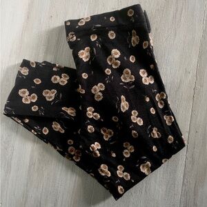 Rare Brandy Melville Daisy Leggings